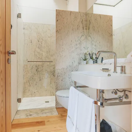 Casa Do Arco By Douro Exclusive Bed and breakfast